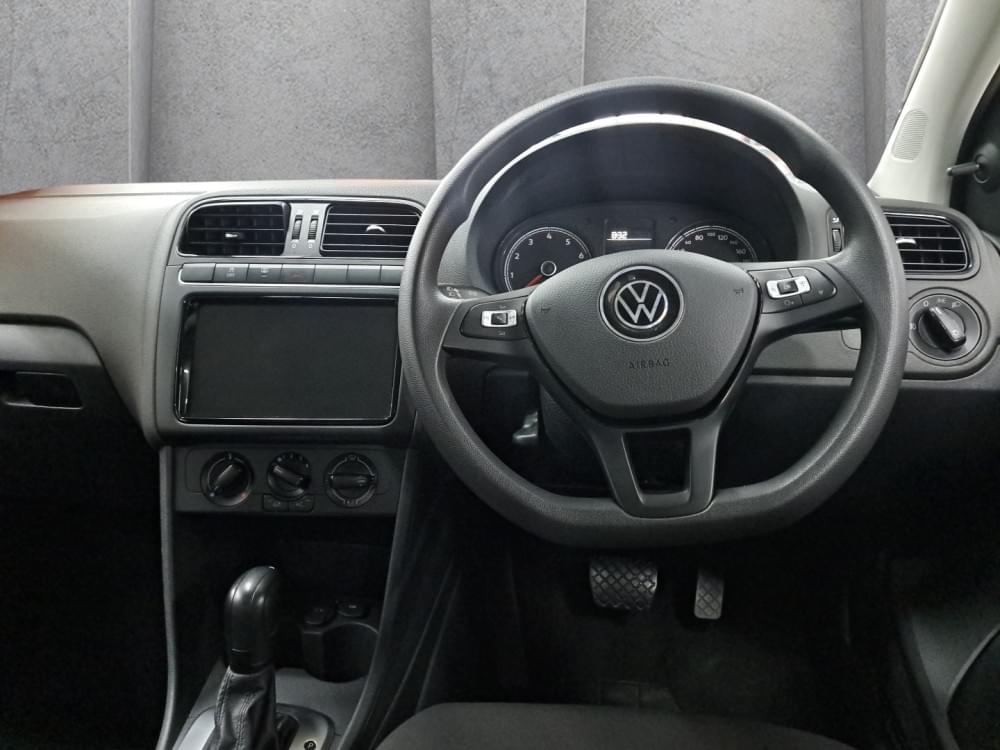 Volkswagen Polo Vivo Hatch 1.6 Life