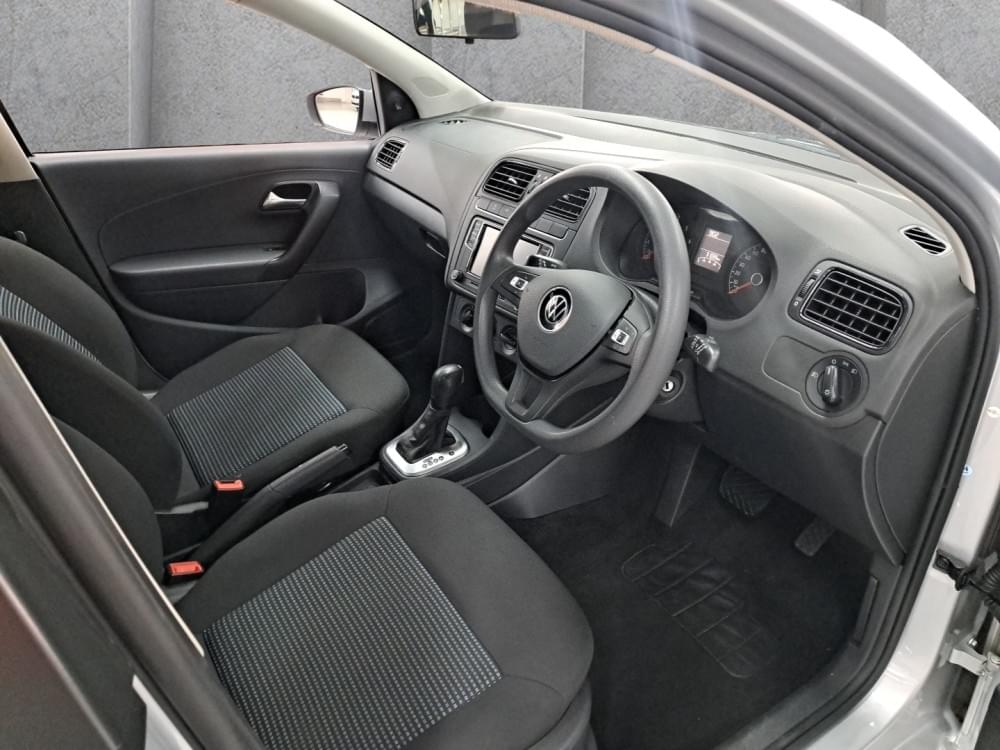 Volkswagen Polo Vivo Hatch 1.6 Comfortline Tiptronic