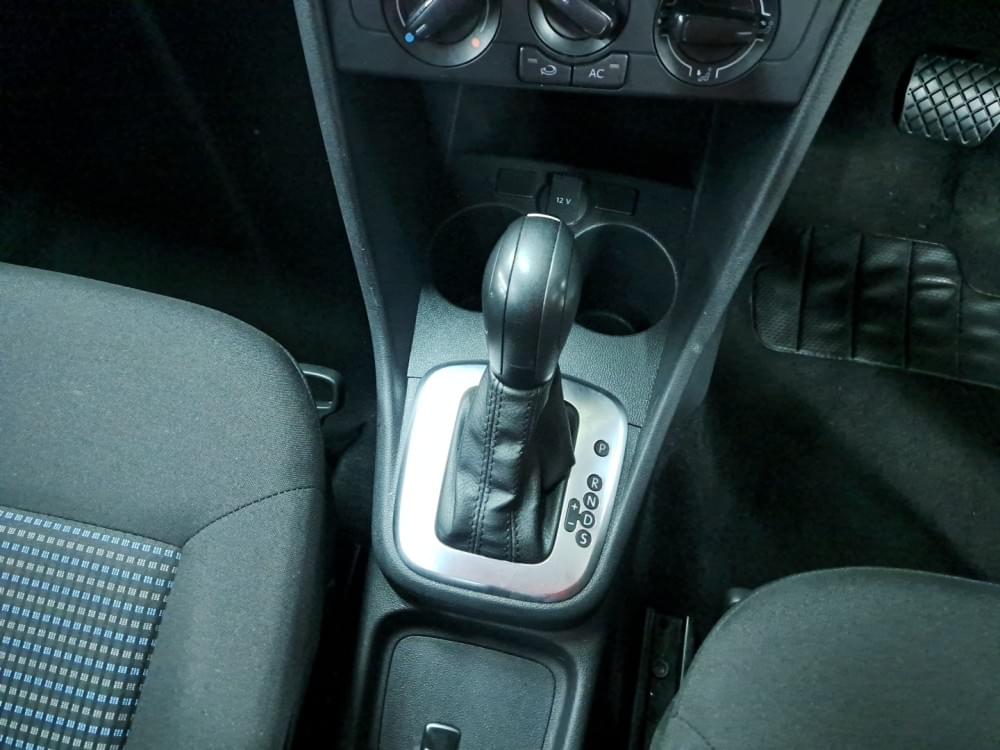 Volkswagen Polo Vivo Hatch 1.6 Comfortline Tiptronic
