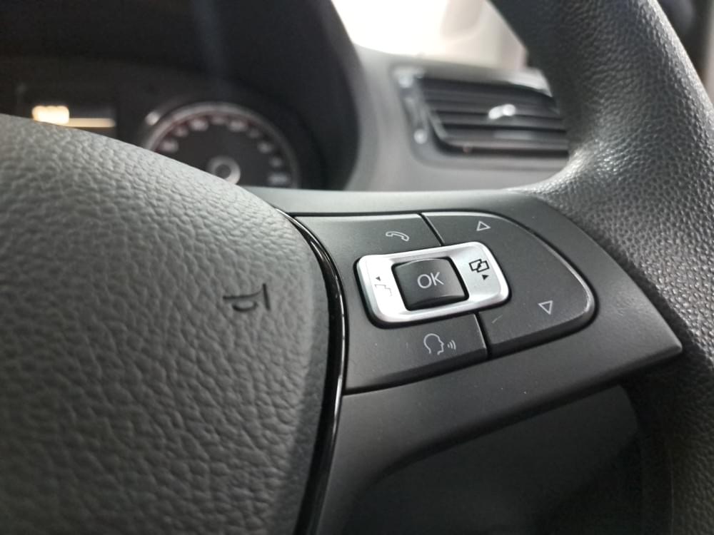 Volkswagen Polo Vivo Hatch 1.6 Life