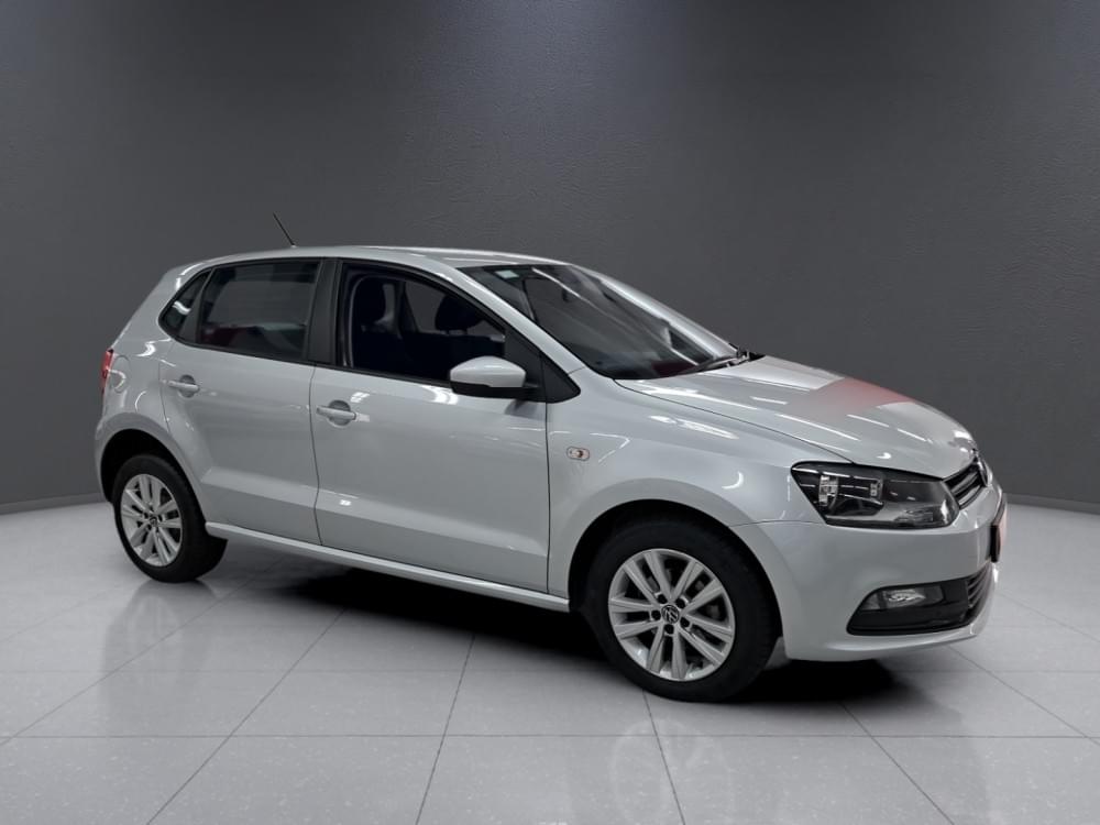 Volkswagen Polo Vivo Hatch 1.6 Comfortline Tiptronic