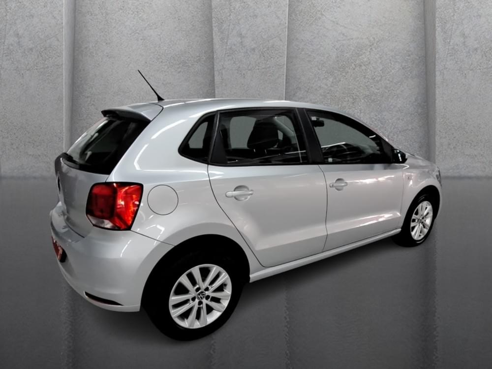 Volkswagen Polo Vivo Hatch 1.6 Comfortline Tiptronic