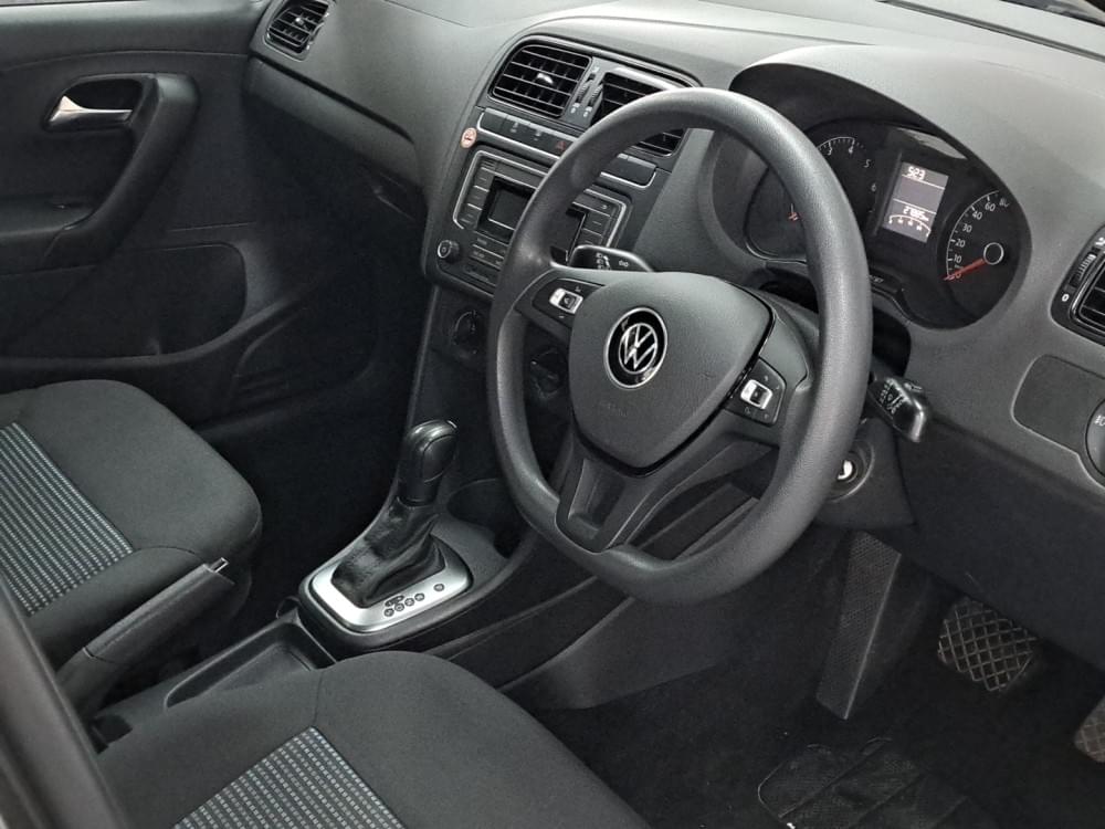 Volkswagen Polo Vivo Hatch 1.6 Comfortline Tiptronic