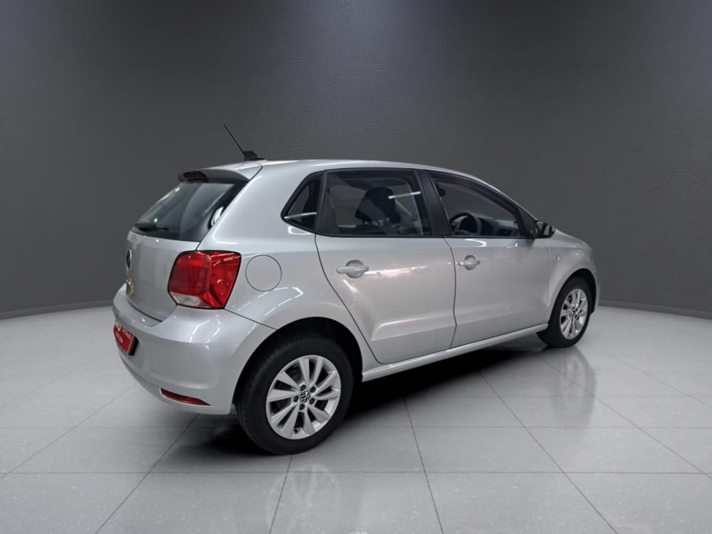 Volkswagen Polo Vivo Hatch 1.6 Life Tipt