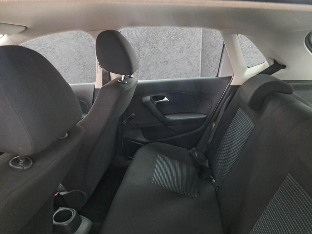 Volkswagen Polo Vivo Hatch 1.6 Comfortline Tiptronic