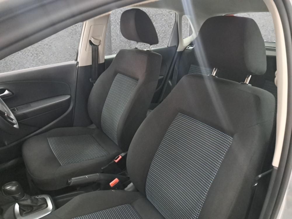 Volkswagen Polo Vivo Hatch 1.6 Comfortline Tiptronic