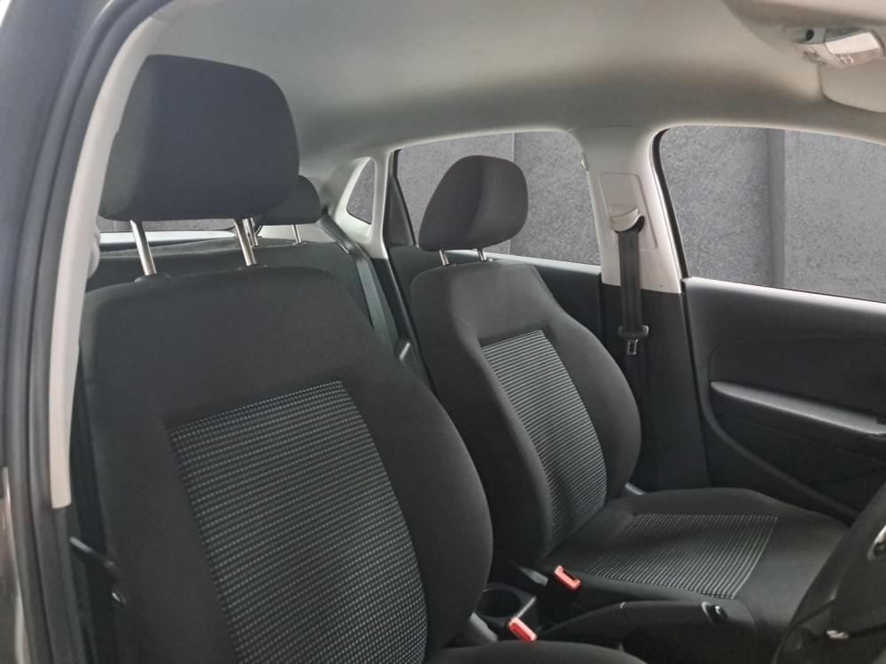Volkswagen Polo Vivo Hatch 1.6 Comfortline Tiptronic