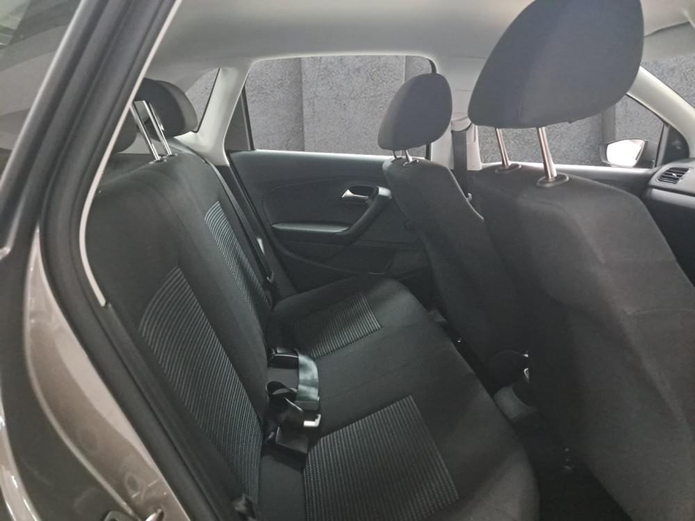 Volkswagen Polo Vivo Hatch 1.6 Comfortline Tiptronic