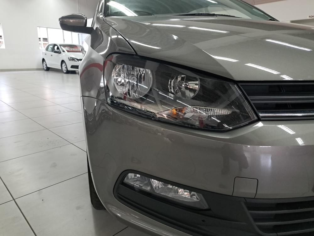Volkswagen Polo Vivo Hatch 1.6 Comfortline Tiptronic