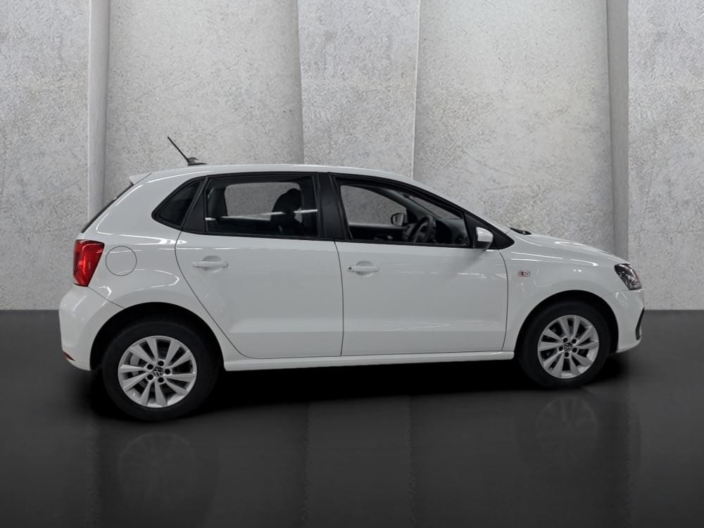 Volkswagen Polo Vivo Hatch 1.6 Life Tipt