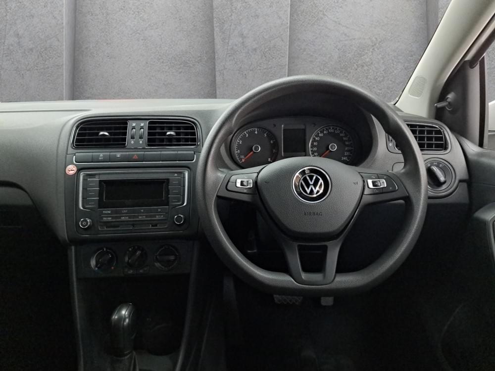 Volkswagen Polo Vivo Hatch 1.6 Comfortline Tiptronic