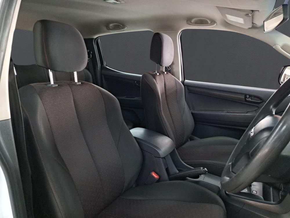 Isuzu D-Max 250 Ho Hi-Rider D Cab At