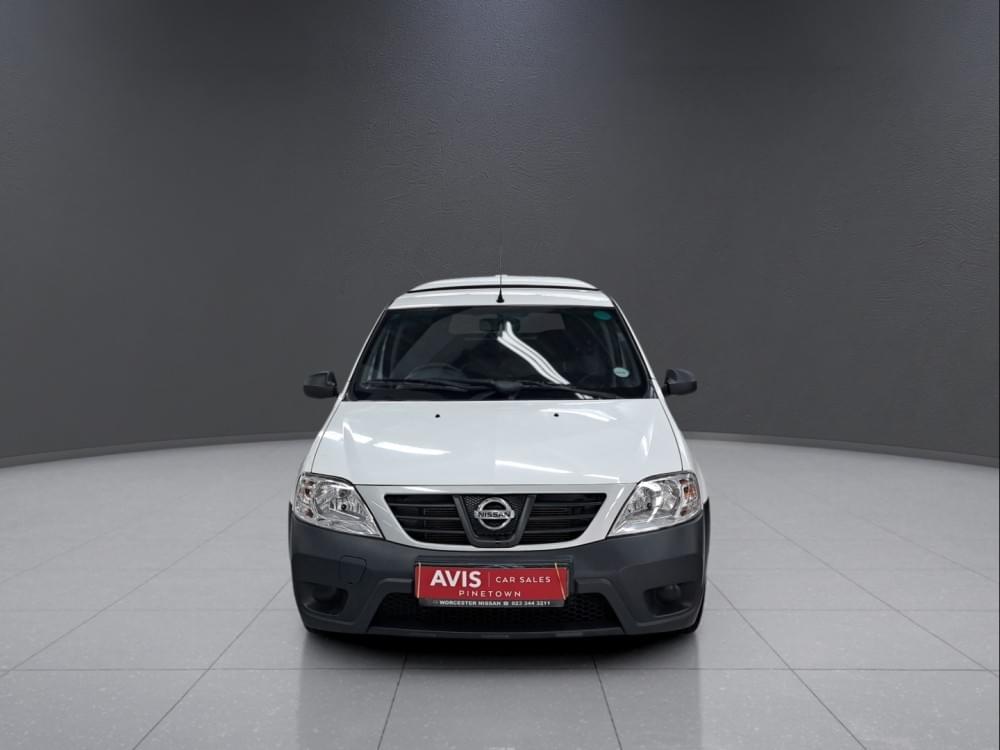 Nissan Np200 1.6 8V Ac Safety Pack