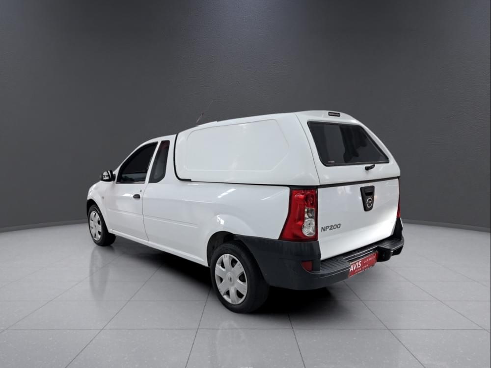 Nissan Np200 1.6 8V Ac Safety Pack