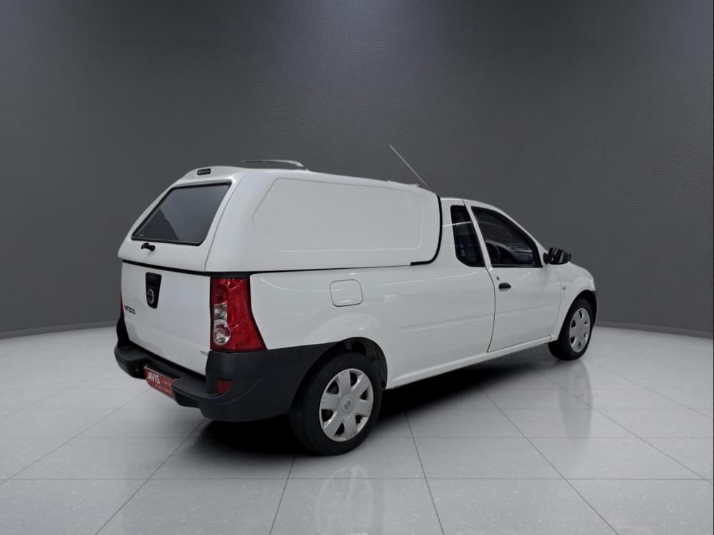Nissan Np200 1.6 8V Ac Safety Pack