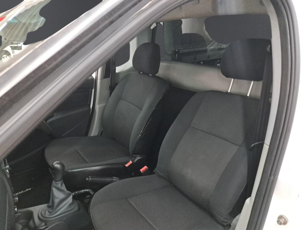 Nissan Np200 1.6 8V Ac Safety Pack