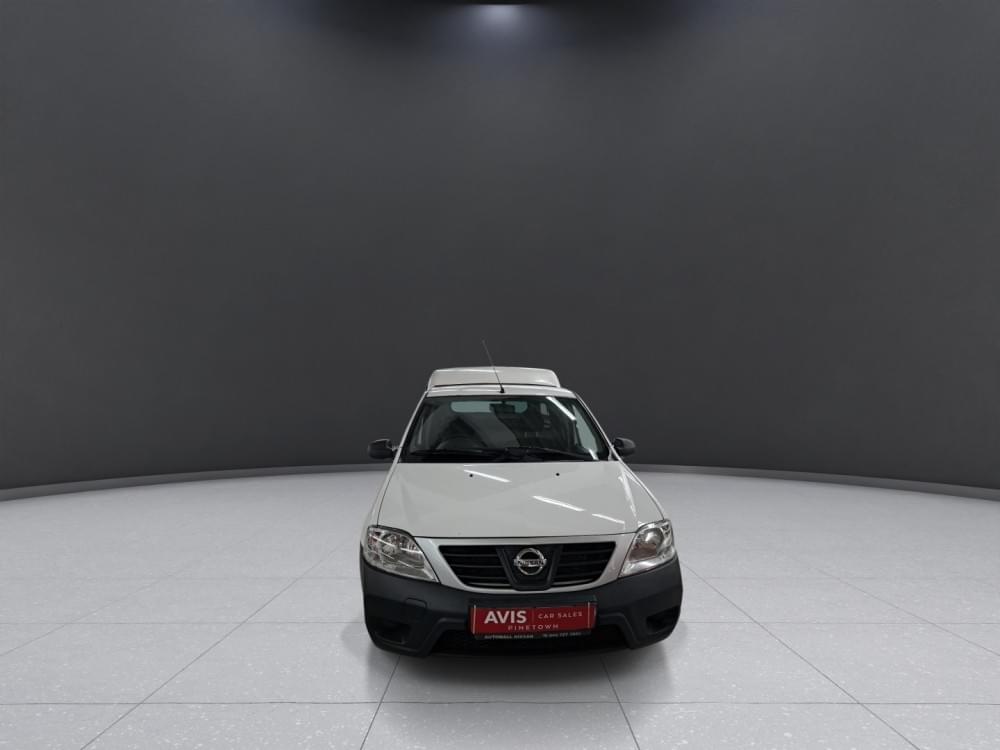Nissan Np200 1.6 8V Ac Safety Pack