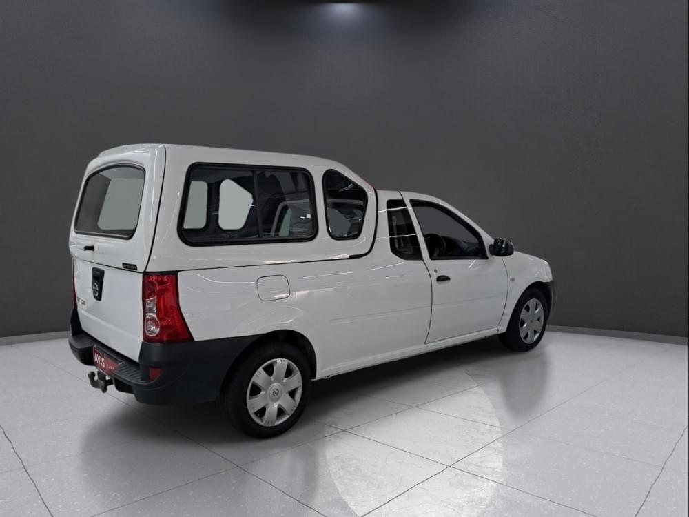 Nissan Np200 1.6 8V Ac Safety Pack