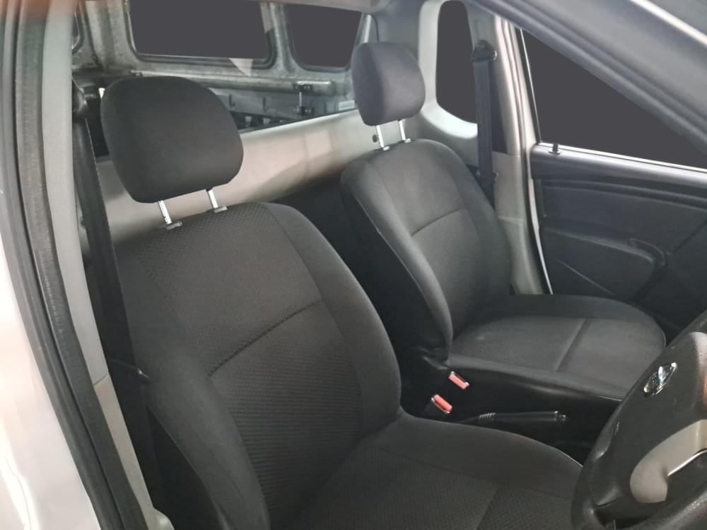 Nissan Np200 1.6 8V Ac Safety Pack
