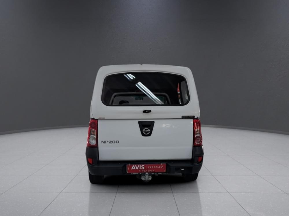 Nissan Np200 1.6 8V Ac Safety Pack