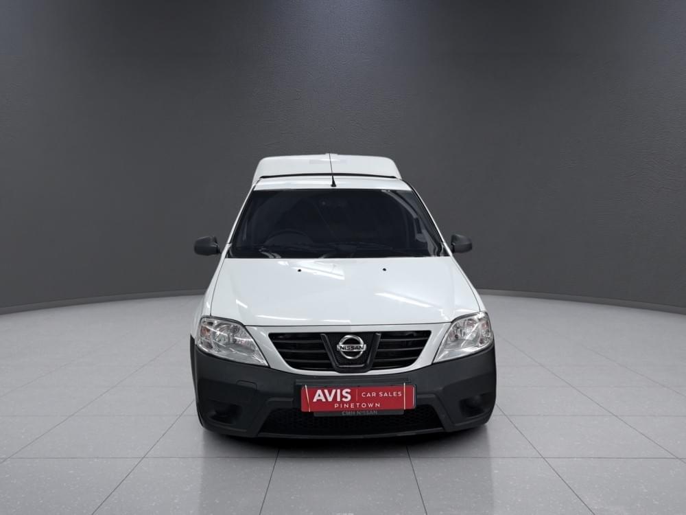 Nissan Np200 1.6 8V Ac Safety Pack
