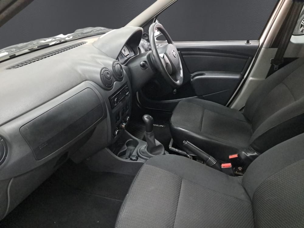 Nissan Np200 1.6 8V Ac Safety Pack