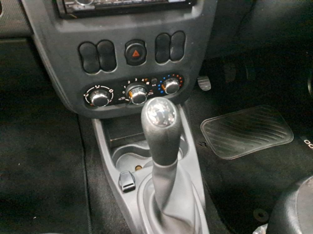Nissan Np200 1.6 8V Ac Safety Pack