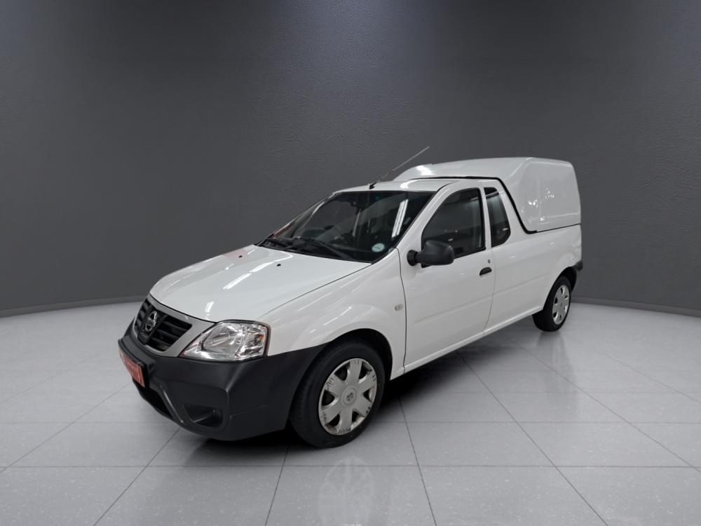 Nissan Np200 1.6 8V Ac Safety Pack