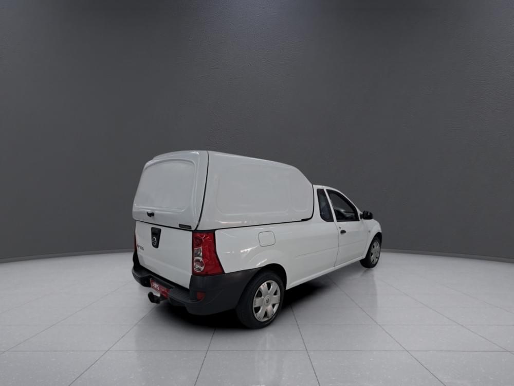 Nissan Np200 1.6 8V Ac Safety Pack