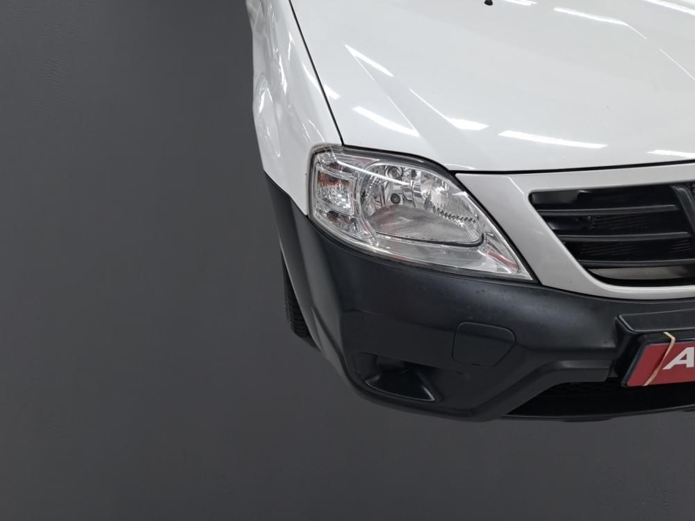 Nissan Np200 1.6 8V Ac Safety Pack