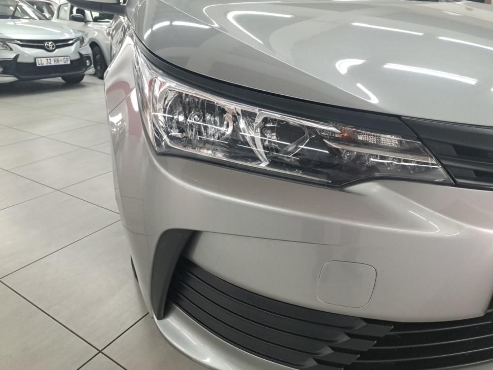 Toyota Corolla Quest 1.8 Plus