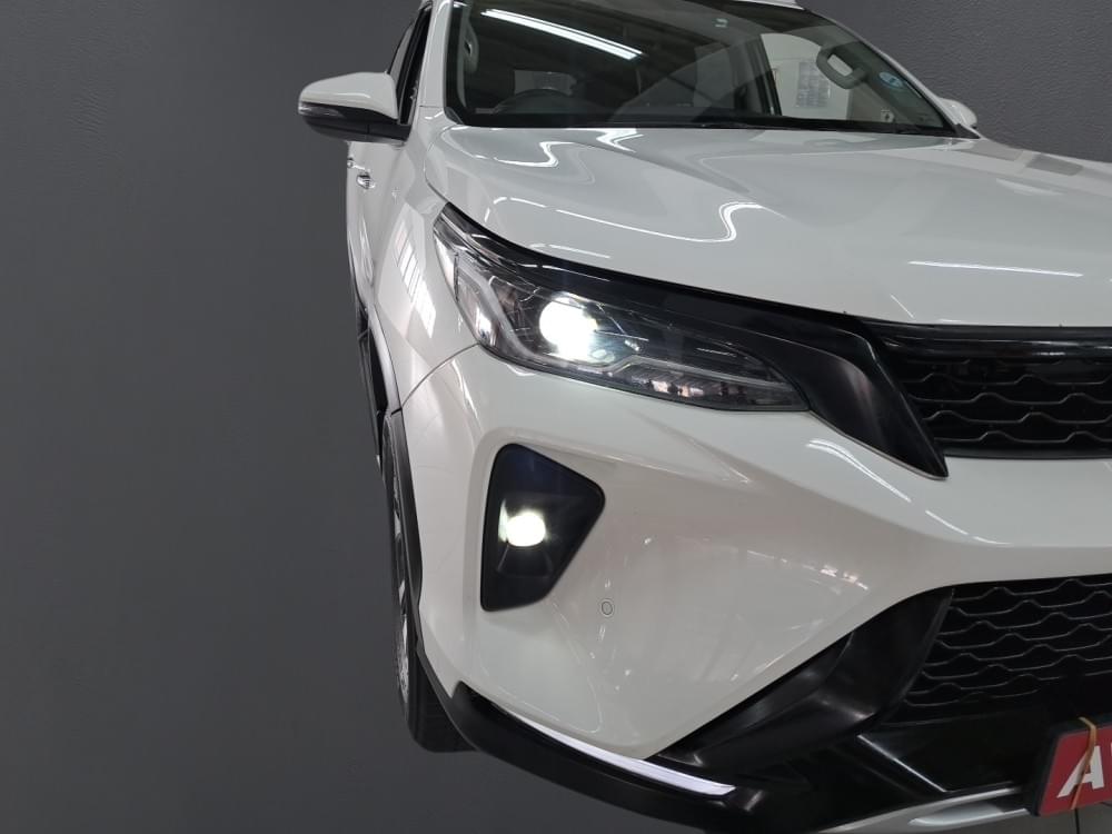 Toyota Fortuner 2.4 Gd-6 Rb 6At