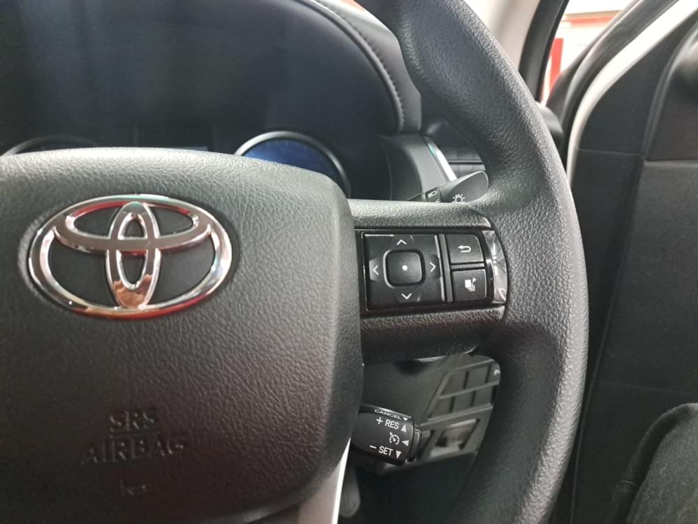 Toyota Fortuner 2.4 Gd-6 Rb At