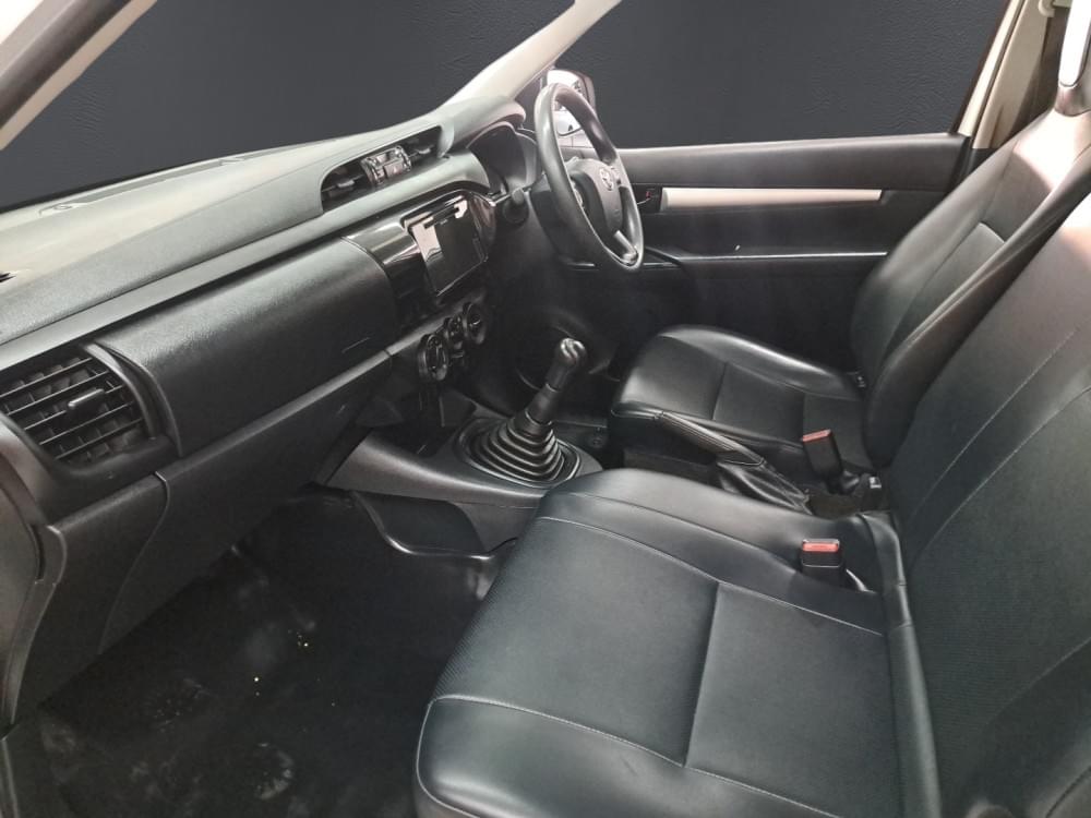 Toyota Hilux 2.4 Gd S Ac