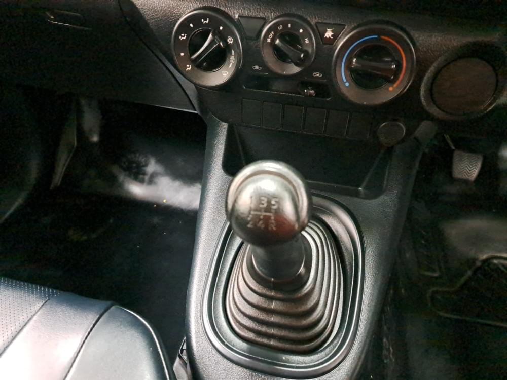 Toyota Hilux 2.4 Gd S Ac