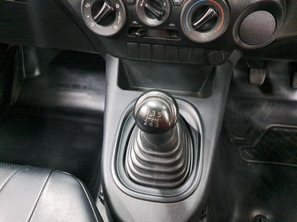 Toyota Hilux 2.0 Vvti S Ac