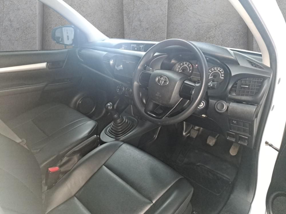 Toyota Hilux 2.7 Vvti S Ac