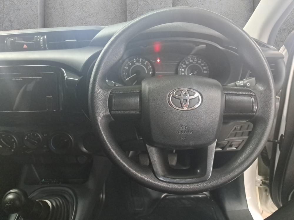 Toyota Hilux 2.7 Vvti S Ac