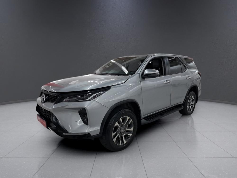 Toyota Fortuner 2.4 Gd-6 4X4 At