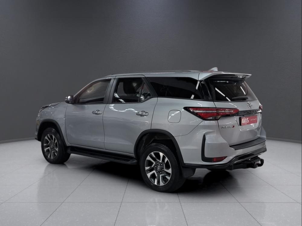 Toyota Fortuner 2.4 Gd-6 4X4 At
