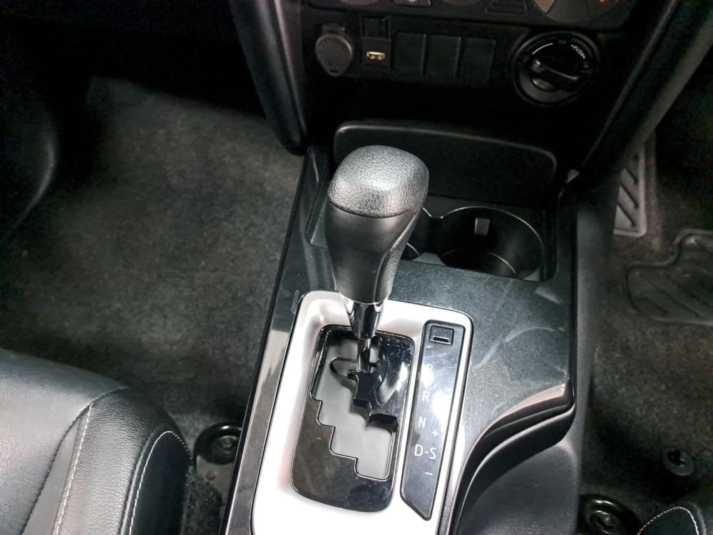 Toyota Fortuner 2.4 Gd-6 4X4 At