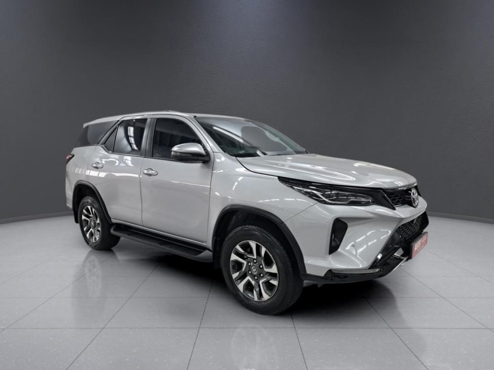 Toyota Fortuner 2.4 Gd-6 4X4 At