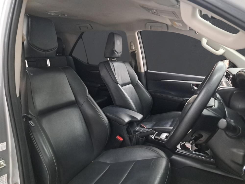 Toyota Fortuner 2.4 Gd-6 4X4 At