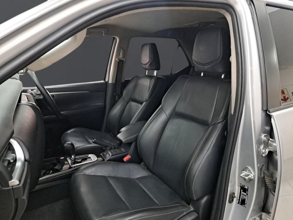 Toyota Fortuner 2.4 Gd-6 4X4 At