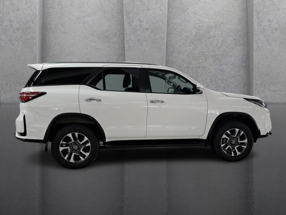 Toyota Fortuner 2.4 Gd-6 4X4 At