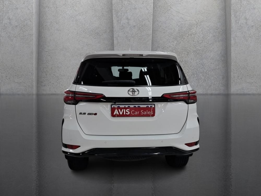 Toyota Fortuner 2.8 Gd-6 Rb At