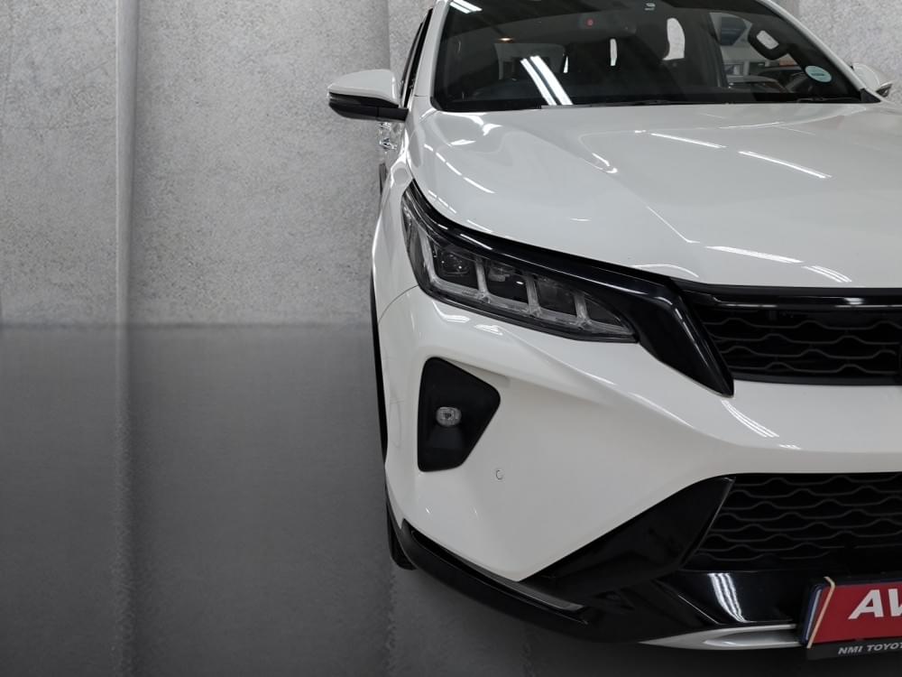 Toyota Fortuner 2.8 Gd-6 Rb At