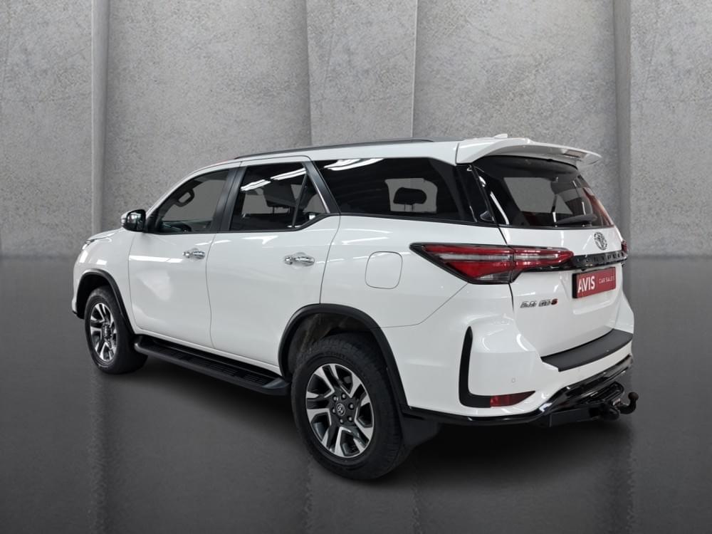 Toyota Fortuner 2.8 Gd-6 Rb At