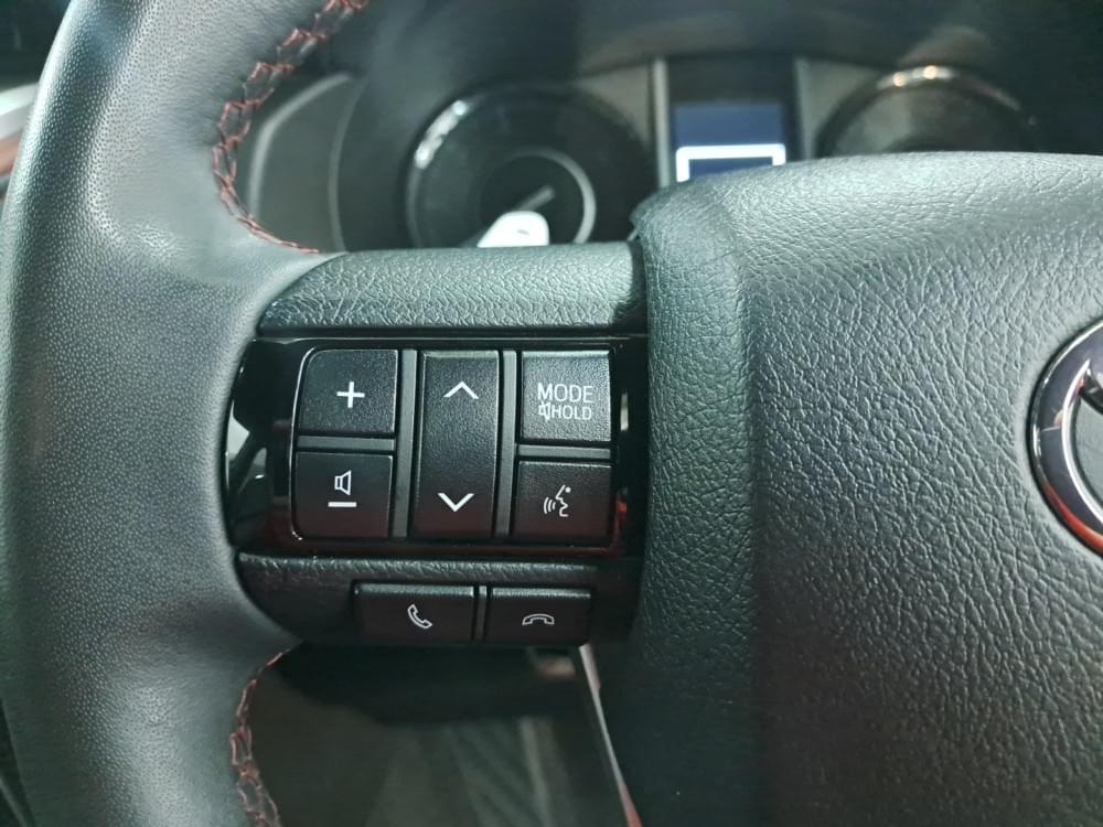 Toyota Fortuner 2.8 Gd-6 Rb At