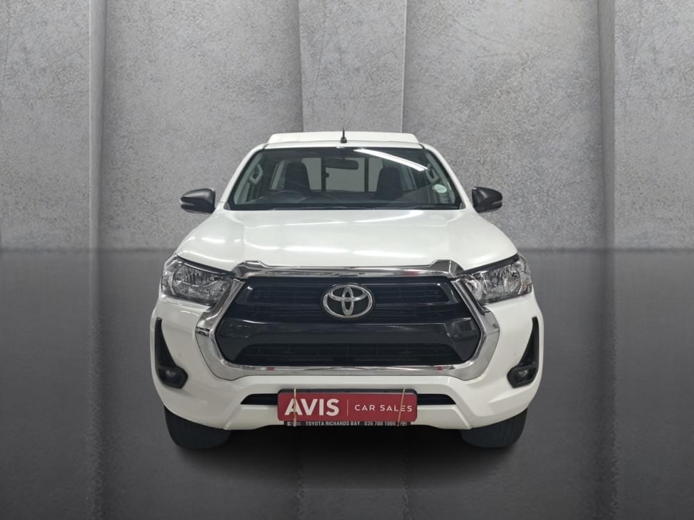 Toyota Hilux 2.4 Gd-6 Rb Raider